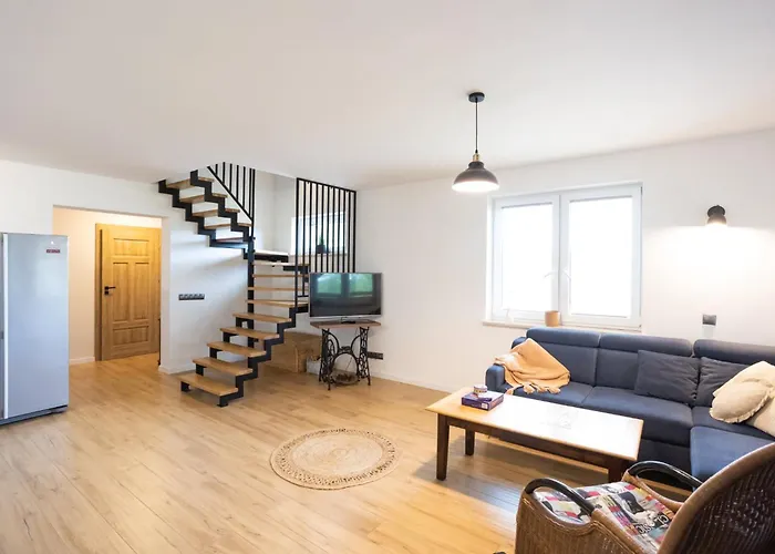 Blekit Jeziora Сasa de vacaciones Przystajne